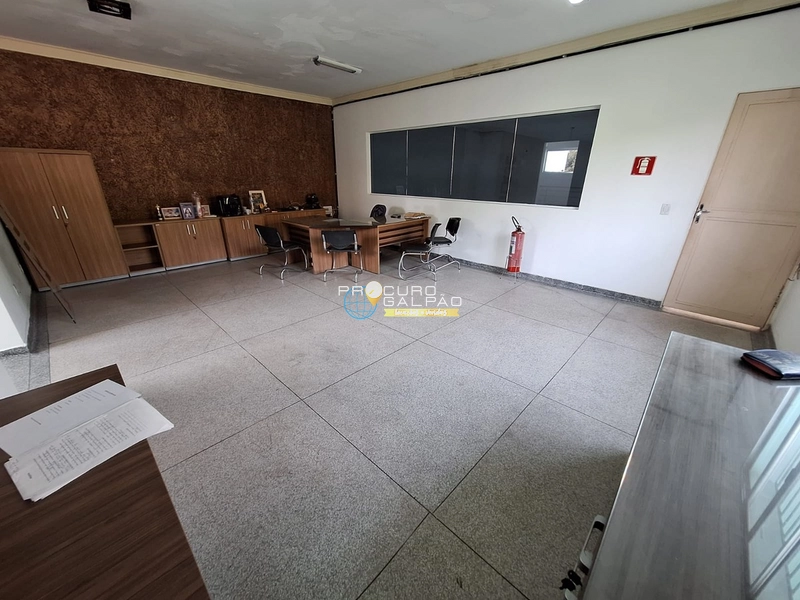 Galpão + Loja em Terreno Amplo – Venda ou Locação com Ótima Estrutura!: 8ª foto da galeria de imagens do imóvel
