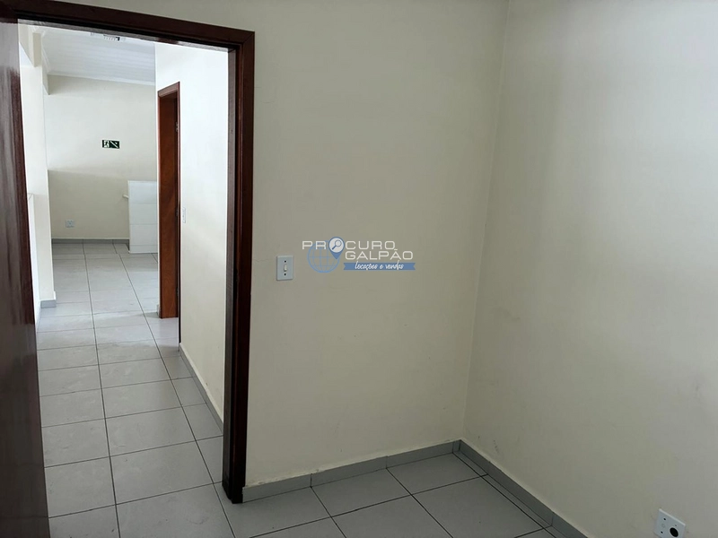 Galpão industrial para aluguel em Santo André, Vila Floresta: 13ª foto da galeria de imagens do imóvel