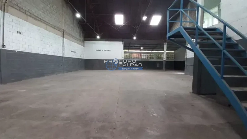 Galpão industrial para alugar no Batistini em São Bernardo do Campo: 3ª foto da galeria de imagens do imóvel