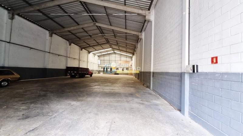 Galpão em Santo André com 630 m² de Área Fabril e Ótima Localização!: 1ª foto da galeria de imagens do imóvel
