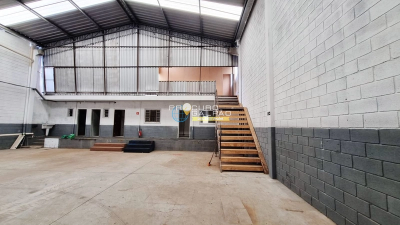 Galpão em Santo André com 630 m² de Área Fabril e Ótima Localização!: 3ª foto da galeria de imagens do imóvel