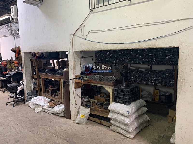 Galpão a venda no Ipiranga em São Paulo: 3ª foto da galeria de imagens do imóvel