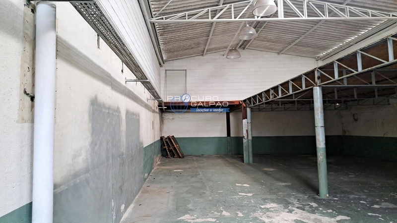 Galpão para Alugar | 351 m² | Vila Liviero - São Paulo: 4ª foto da galeria de imagens do imóvel