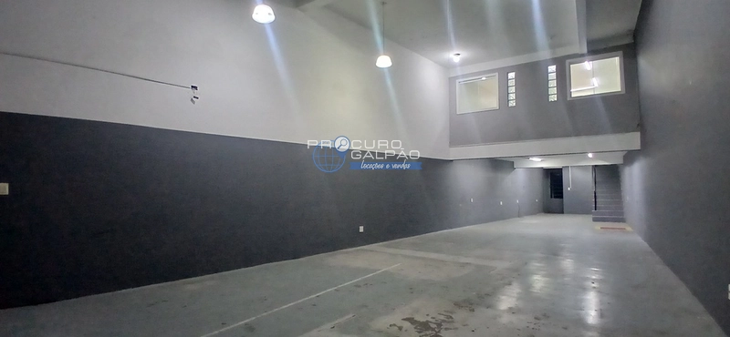 Ótimo salão comercial para aluguel em Santo André: 3ª foto da galeria de imagens do imóvel