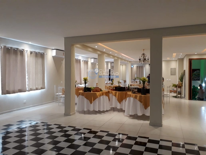 Salão de festas montado para alugar em Santo André : 3ª foto da galeria de imagens do imóvel