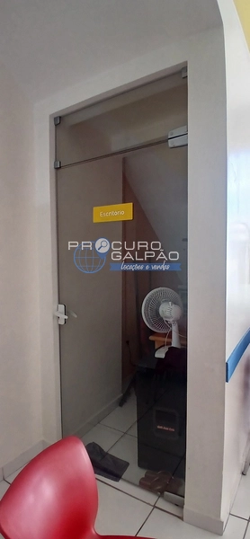 Salão comercial para aluguel em Utinga, Santo André : 5ª foto da galeria de imagens do imóvel