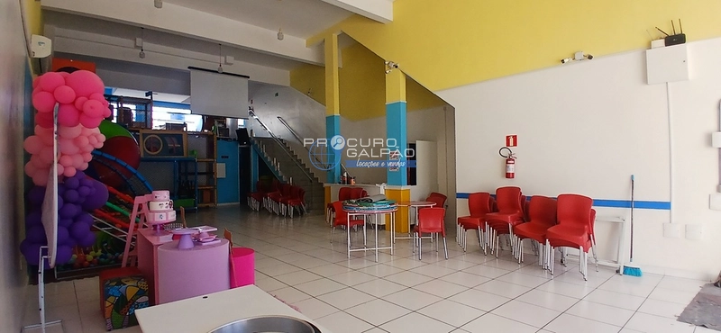 Salão comercial para aluguel em Utinga, Santo André : 1ª foto da galeria de imagens do imóvel