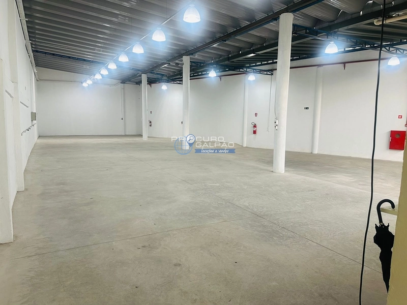 Galpão industrial para aluguel na vila Apiai, Santo André : 1ª foto da galeria de imagens do imóvel