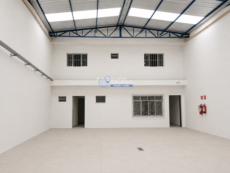 Galpão Industrial à Venda | 227 m² | Vila Metalúrgica - Santo André: 2ª foto da galeria de imagens do imóvel