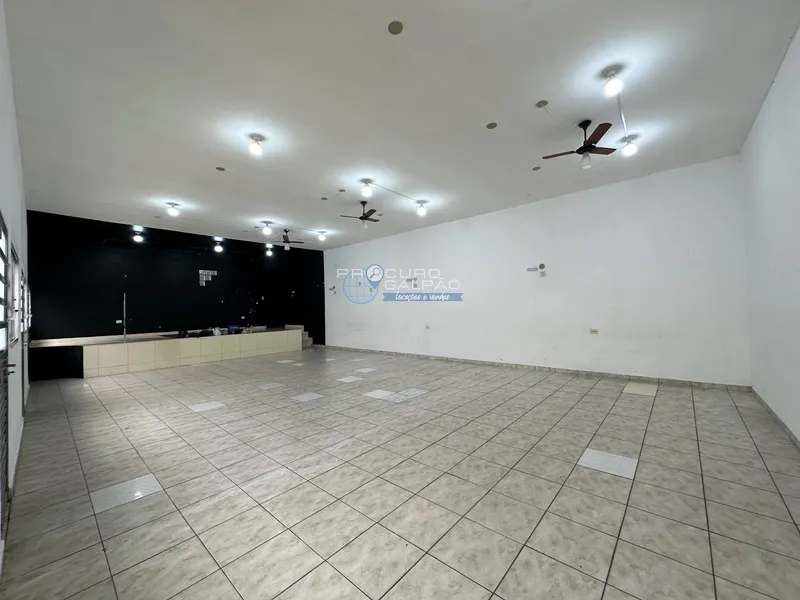 Salão Comercial para Locação – 420m² | Oportunidade Única!: 1ª foto da galeria de imagens do imóvel