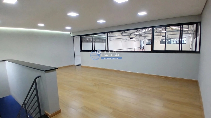 Galpão Comercial para Alugar | 650 m² | Parque Oratório - Santo André: 11ª foto da galeria de imagens do imóvel