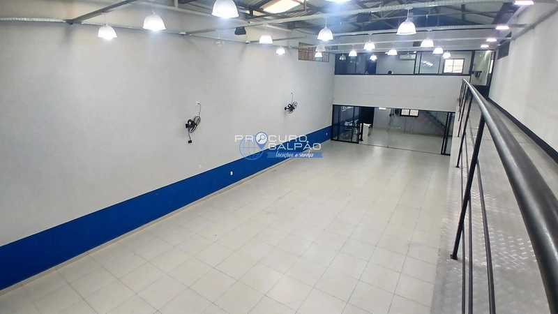 Galpão Comercial para Alugar | 650 m² | Parque Oratório - Santo André: 5ª foto da galeria de imagens do imóvel