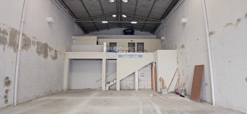 Galpão industrial para aluguel no jardim Angela em São Paulo: 2ª foto da galeria de imagens do imóvel