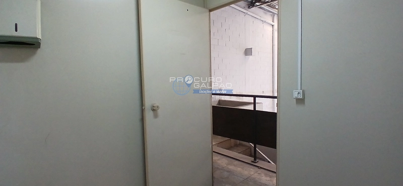 Galpão industrial para aluguel no jardim Angela em São Paulo: 14ª foto da galeria de imagens do imóvel