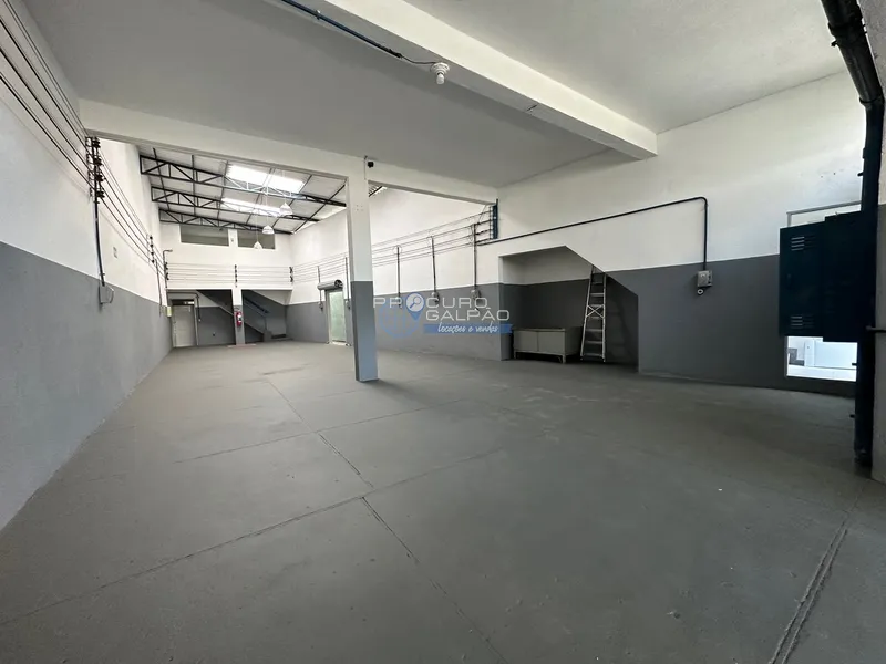 Galpão para Alugar | 250 m² | Parque Marajoara - Santo André: 1ª foto da galeria de imagens do imóvel