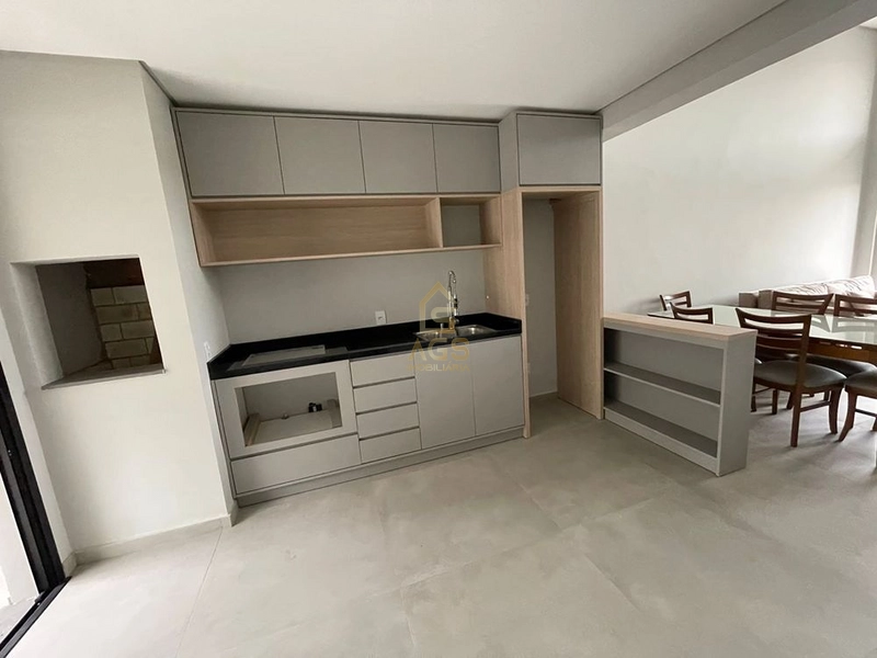 Casa nova à venda em Xangri-Lá — a uma quadra do mar: 6ª foto da galeria de imagens do imóvel