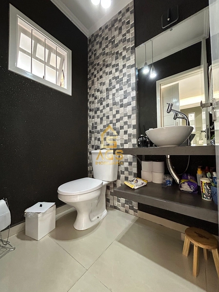 Sobrado 3 dormitórios semimobiliado no bairro Montanha : 50ª foto da galeria de imagens do imóvel