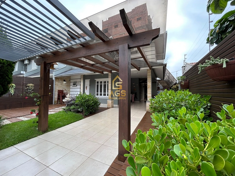 Sobrado 3 dormitórios semimobiliado no bairro Montanha : 12ª foto da galeria de imagens do imóvel