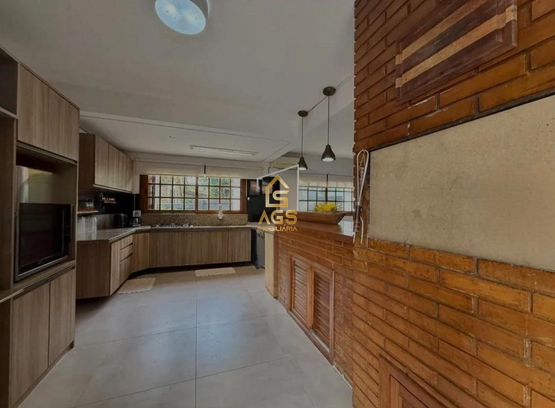 Casa 4 dormitórios Alto do Parque : 4ª foto da galeria de imagens do imóvel