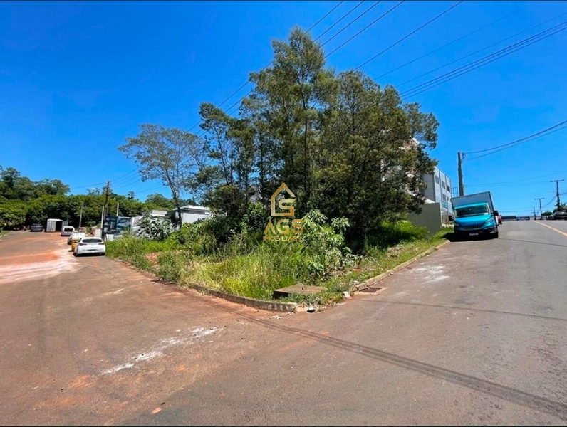 Terreno de esquina no bairro Olarias: 5ª foto da galeria de imagens do imóvel