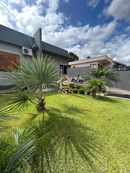 Casa à venda no bairro Campestre : 1ª foto da galeria de imagens do imóvel