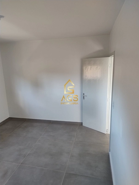 CASA 3 DORMITÓRIOS EM ESTRELA: 30ª foto da galeria de imagens do imóvel