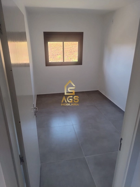 CASA 3 DORMITÓRIOS EM ESTRELA: 18ª foto da galeria de imagens do imóvel