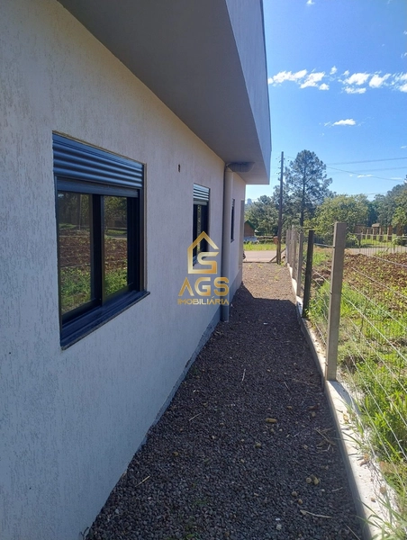 CASA 3 DORMITÓRIOS EM ESTRELA: 3ª foto da galeria de imagens do imóvel