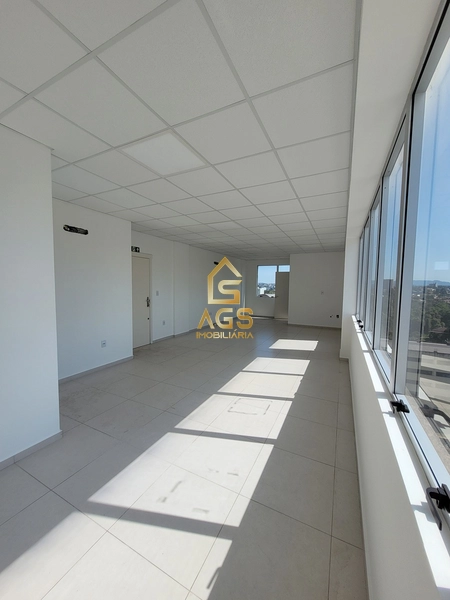 SALA COMERCIAL NO CENTRO DE LAJEADO: 6ª foto da galeria de imagens do imóvel