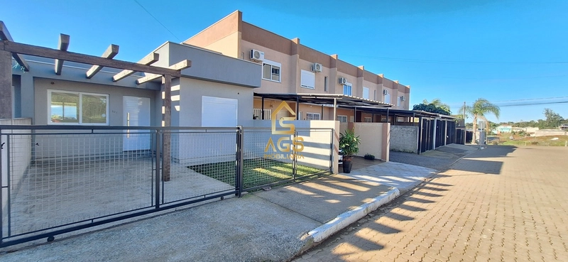Casa geminada à venda em Conventos : 2ª foto da galeria de imagens do imóvel