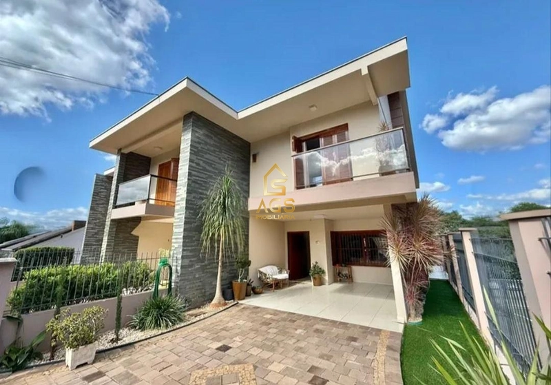 Sobrado mobiliado de 3 dormitórios : 1ª foto da galeria de imagens do imóvel