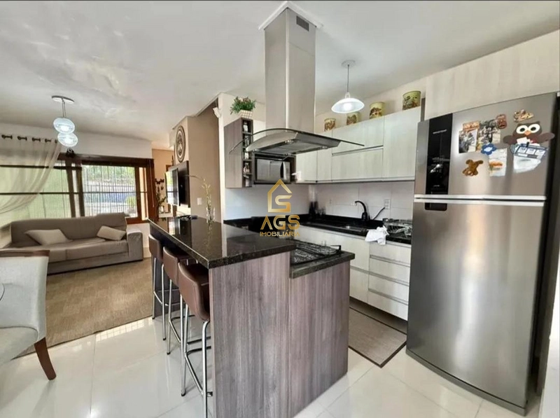 Sobrado mobiliado de 3 dormitórios : 6ª foto da galeria de imagens do imóvel