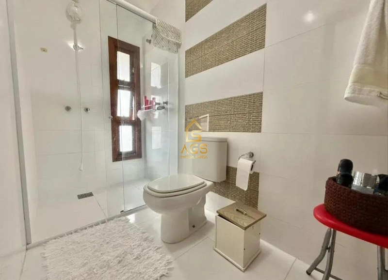 Sobrado mobiliado de 3 dormitórios : 10ª foto da galeria de imagens do imóvel