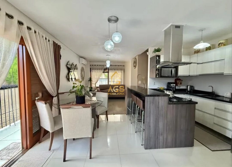 Sobrado mobiliado de 3 dormitórios : 5ª foto da galeria de imagens do imóvel