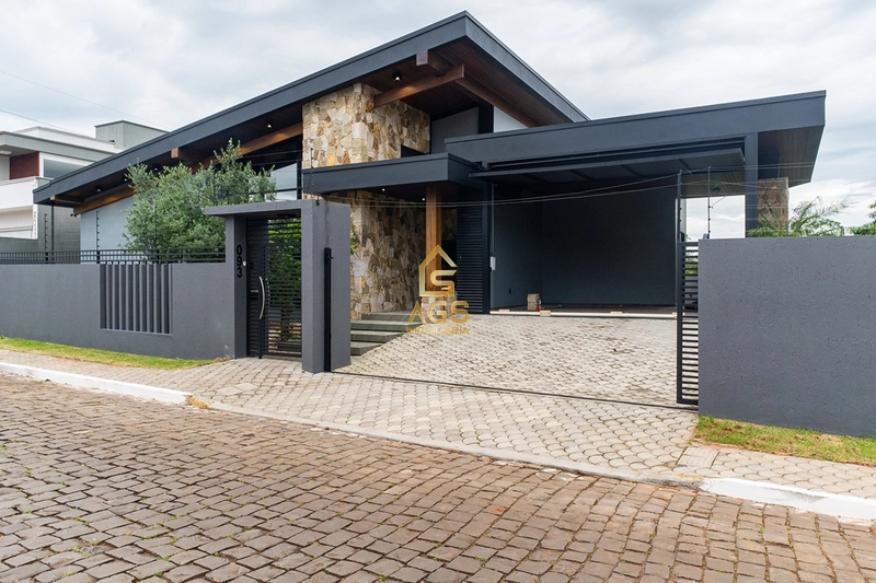 CASA PLANA NO BAIRRO UNIVERSITÁRIO: 21ª foto da galeria de imagens do imóvel