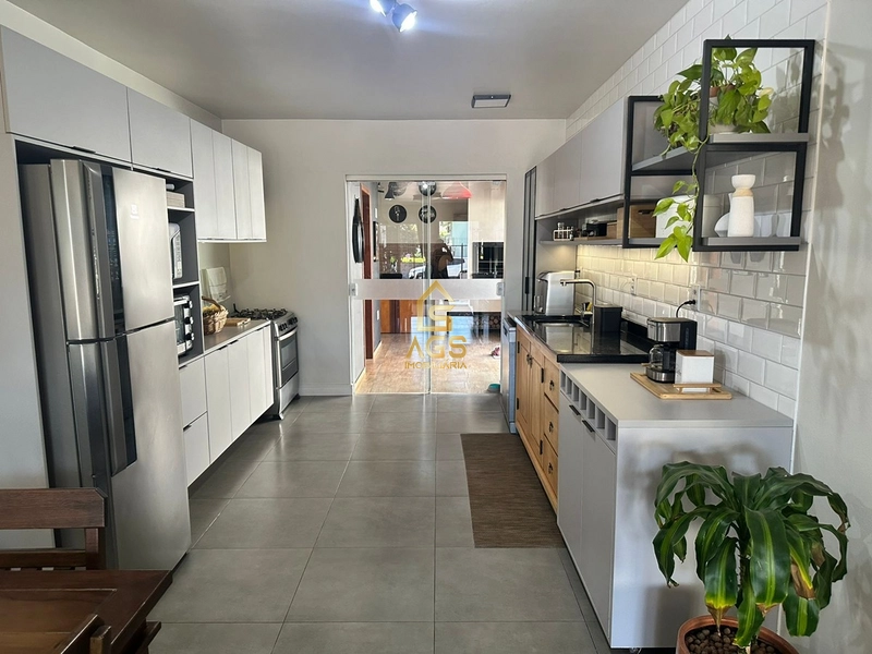Casa e dormitórios à venda no Bairro Centenário – Lajeado/RS: 4ª foto da galeria de imagens do imóvel