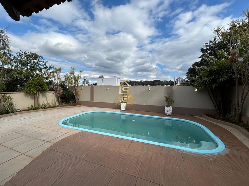  Casa Alto Padrão Mobiliada no Bairro Universitário – Loteamento Verdes Vales: 6ª foto da galeria de imagens do imóvel