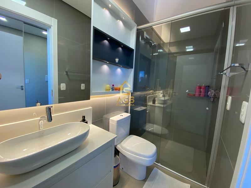 COBERTURA PLANA | MOBILIADA E DECORADA | PRONTA PARA MORAR : 15ª foto da galeria de imagens do imóvel