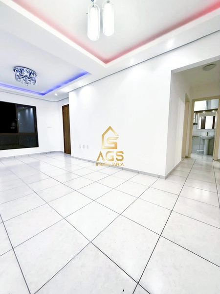 CASA 3 DORMITÓRIOS À VENDA NO BAIRRO JARDIM DO CEDRO: 4ª foto da galeria de imagens do imóvel