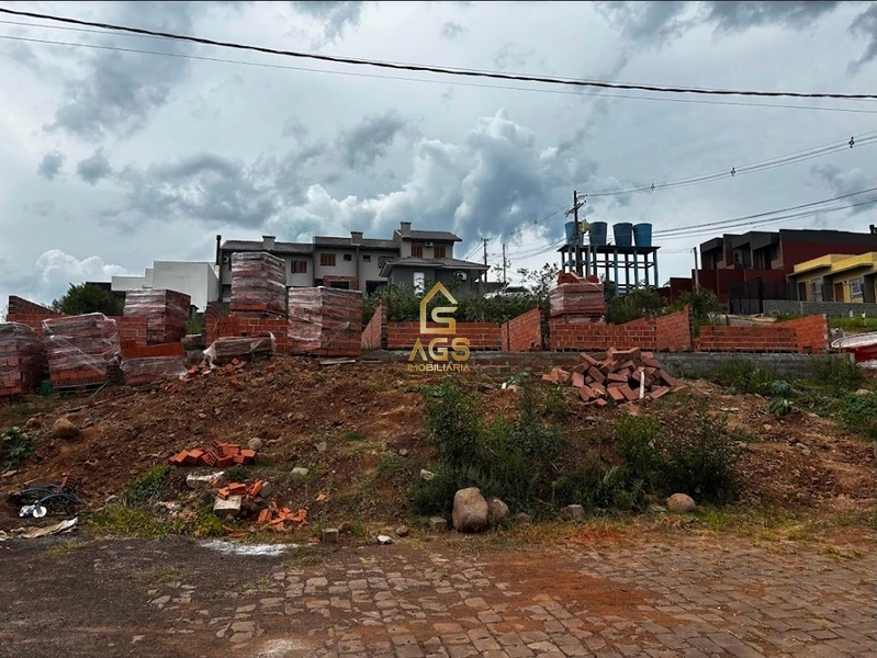 🏡 Casa Geminada de 3 Dormitório à Venda | Bairro Conventos – Lajeado/RS: 3ª foto da galeria de imagens do imóvel