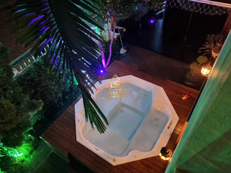 SOBRADO À VENDA NO BAIRRO OLARIAS: 2ª foto da galeria de imagens do imóvel