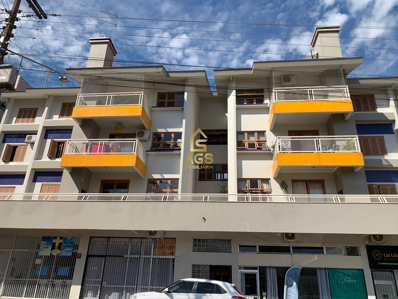 Apartamento 4 dormitórios no centro de Santa Clara do Sul : 1ª foto da galeria de imagens do imóvel