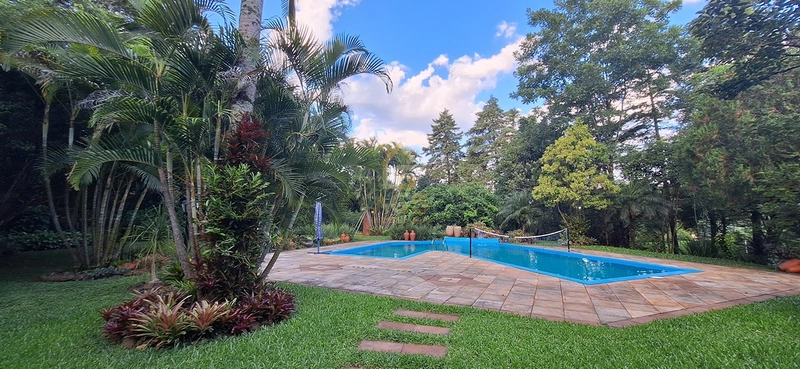 Casa de Alto Padrão com Terreno Excepcional – Um Verdadeiro Sítio Urbano em Estrela/RS: 2ª foto da galeria de imagens do imóvel