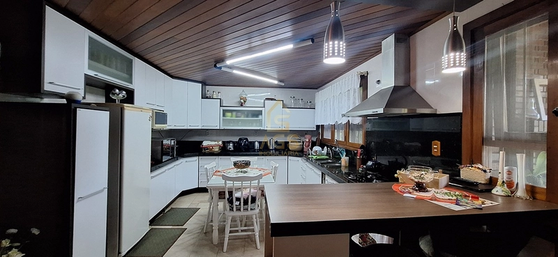 Casa de Alto Padrão com Terreno Excepcional – Um Verdadeiro Sítio Urbano em Estrela/RS: 16ª foto da galeria de imagens do imóvel