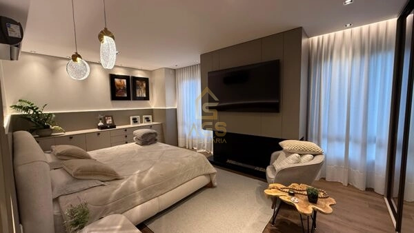 Casa alto padrão 4 dormitórios: 15ª foto da galeria de imagens do imóvel