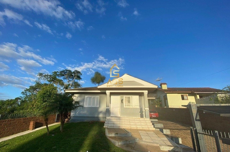 Casa à venda no bairro Campestre : 1ª foto da galeria de imagens do imóvel