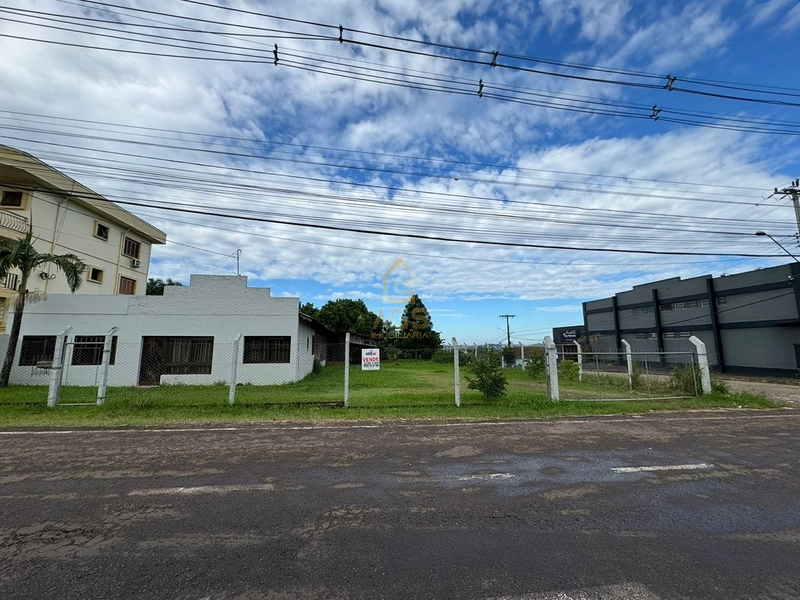 Terreno as margens da Rota do Sol : 1ª foto da galeria de imagens do imóvel