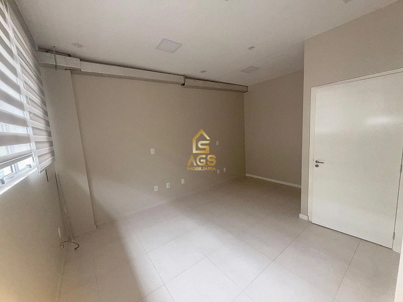 Sala comercial no centro de Lajeado : 13ª foto da galeria de imagens do imóvel