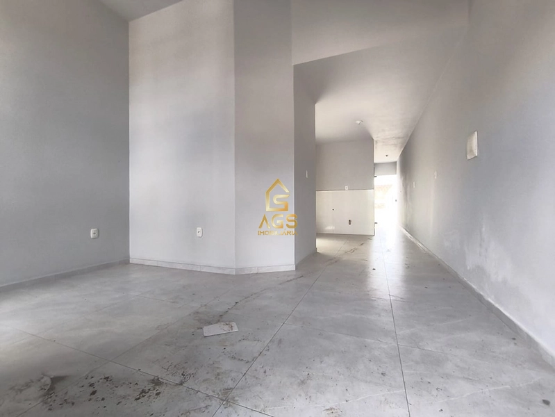 Casa geminada em Conventos : 4ª foto da galeria de imagens do imóvel