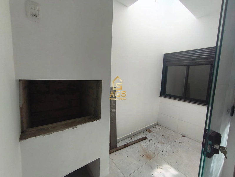 Casa geminada em Conventos : 7ª foto da galeria de imagens do imóvel